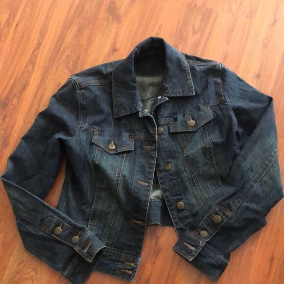Anne Taylor Loft Cropped denim jacket. Size S - Picture 5 of 7